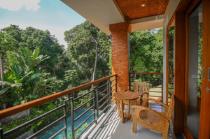 Aji Lodge Bungalows and Gallery
