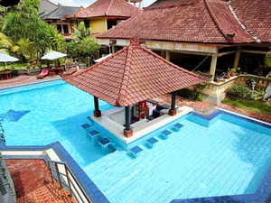 Bakung Beach Resort