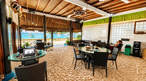 Deco Cafe