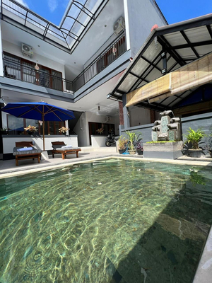 James Guest House