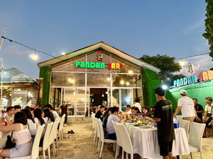 Kekeluargaan Pandan Sari Cafe