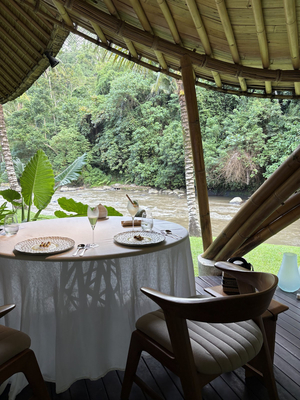 Kubu at Mandapa