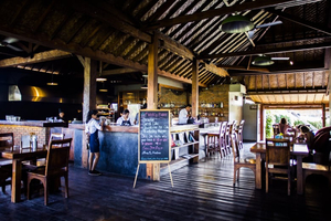 Deus Cafe
