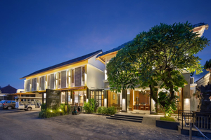 Lembongan Beach Club & Resort