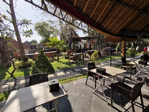Lgood Bar And Grill Lembongan