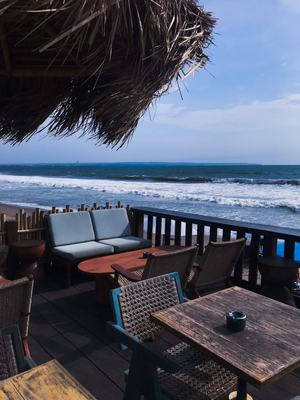 Oyster Dealer Beach Haus