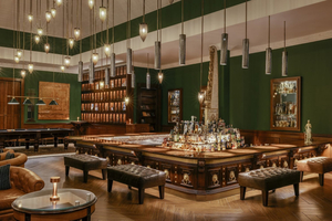 Pinstripe Bar
