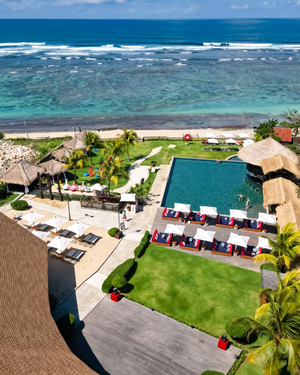 Roosterfish Beach Club