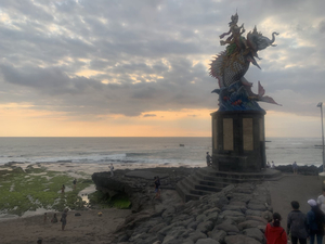 Sau Bali Beach House Canggu