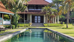 Sea Breeze Candidasa