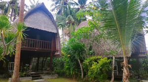 Sukanusa Luxury Huts