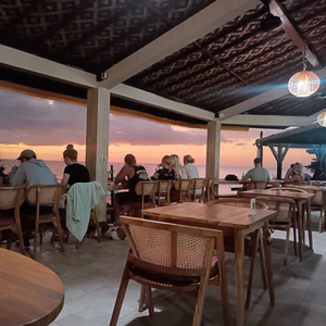 Sundara Sunset Uluwatu