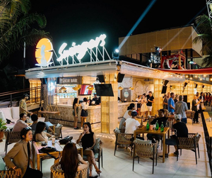 Swingers Bar