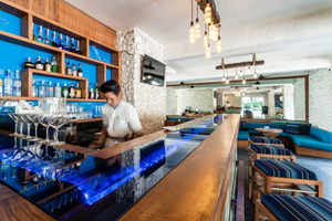 The Bay Bar and Grill