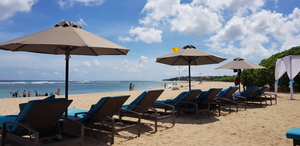 The Beach Club Bar