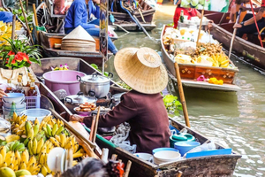 Bangkok: Kelluva tori, Phra Pathom Pagoda ja kahvilakierros