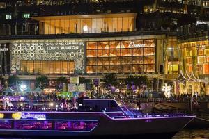 Grand Pearl-boottocht met internationaal buffet