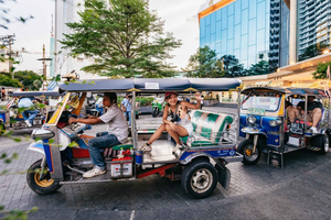 Banguecoque: passeio de tuk-tuk com comida de rua do Guia Michelin
