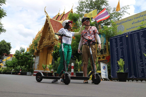 Bangkok: E-Scooteravontuur langs de rivier met StreetFood Snack