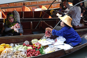 Bangkok : excursion privée d'une journée à Damnoen Saduak et Ayutthaya