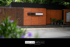 Dream House Thai Massage at Sukhumvit 20
