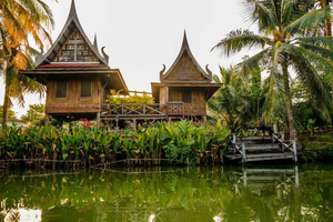 Jim Thompson House, Paknam-templet og madlavningskursus