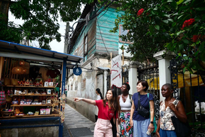 Domina el casco antiguo de paseo de 4 horas por Talat Noi y Chinatown