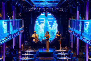 New Super Galaxy Dinner Cruise with Private Hotel Transfer