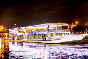 River Star Dinner Cruise on the Chao Phraya River in Bangkok