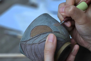 Sgraffito Pottery Class at Palm Pottery Studio