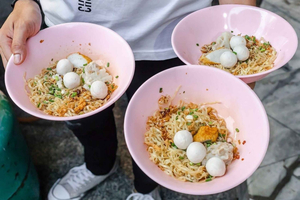 Taste of Bangkok: A 3-Hour Chinatown Food Feast