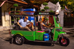 Markets, Temples and Food Night Tour by Tuk Tuk