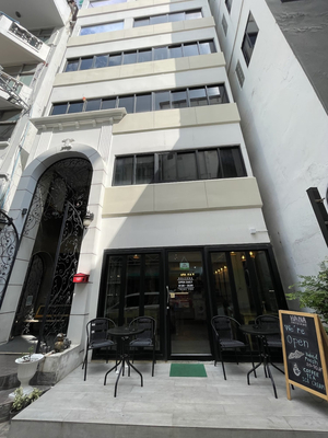 BnB98 Silom Hotel