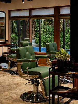 CAVERNES - Men's Wellness & Premier Grooming Bangkok
