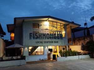 Fishmonger Ari