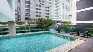 Holiday Inn Express & Suites Bangkok Central Pier by IHG