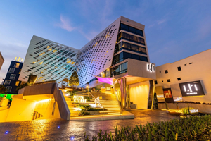 LiT BANGKOK Hotel