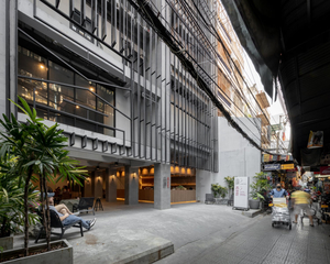 Luk Hostel (ลุก โฮสเทล)