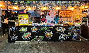 Myth I Bangkok Street food | Best mango sticky rice