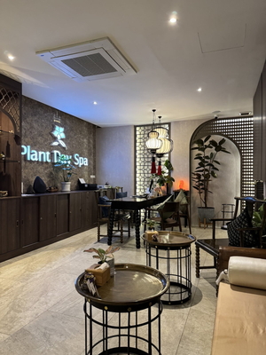 Plant Day Spa PloenChit Tower B