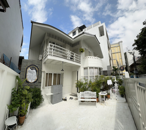 RQ Timeless Dinsor Cultural Heritage House