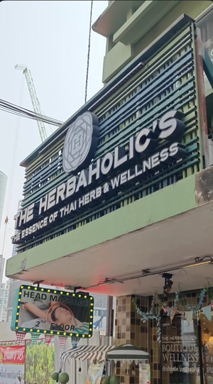The Herbaholic’s Wellness Spa & Massage