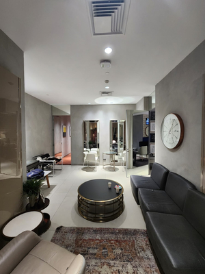 VIZ Lounge