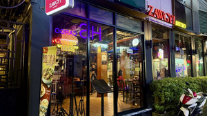 Zawgyi Bar & Bistro (Bangkok)