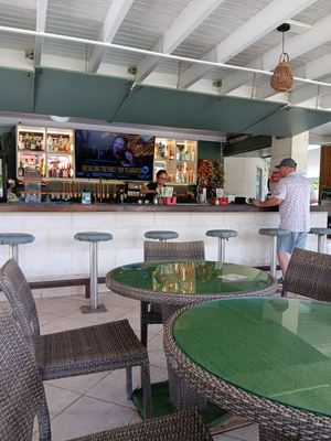 Mulligans On The Green