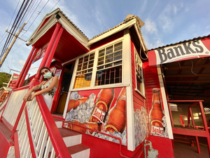 The Famous Bird Bar