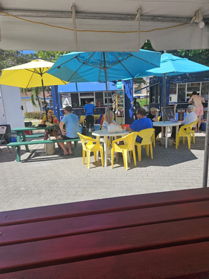 T'Jays Bar and Grill