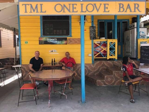 TML One Love Bar