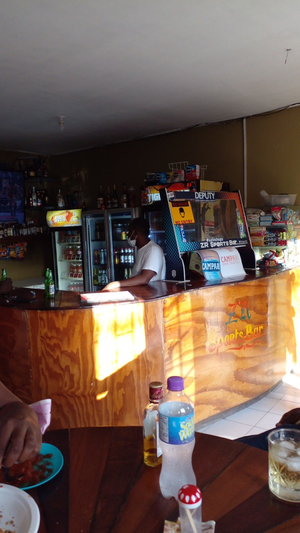 Zr's Sports Bar