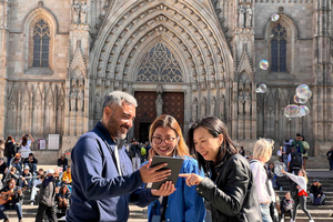 Barcelona: Barri Gotic Small Group Walking Tour